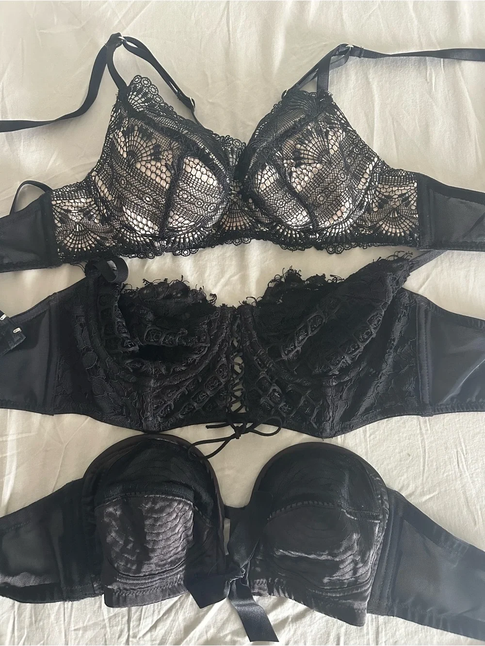 Lot of Playful Promises Bras 32B
